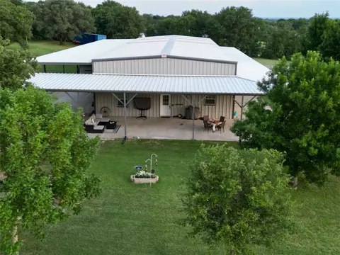 835 Wood Hollow Dr, Weatherford, TX 76087