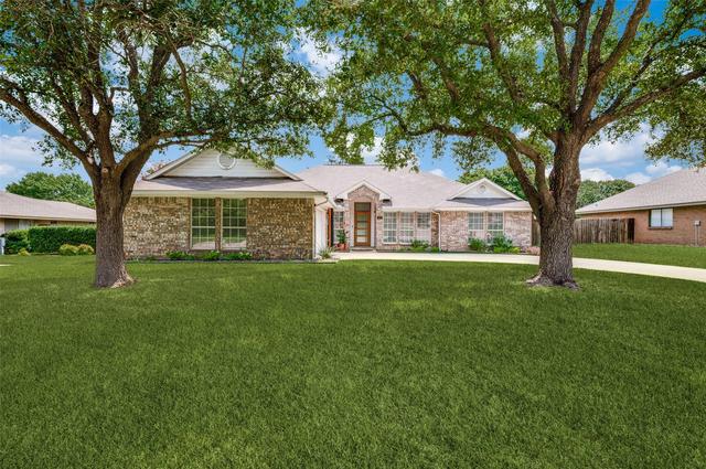 1125 Madlynne Dr, Cedar Hill, TX 75104