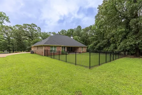 Exterior - 245 Katie Ln, Ruston, LA 71270 photo 6 of 9