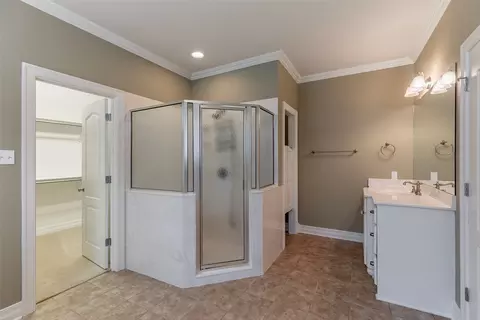 Bath - 245 Katie Ln, Ruston, LA 71270 photo 3 of 6
