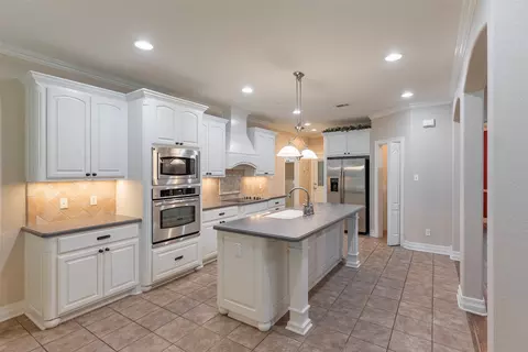 Kitchen - 245 Katie Ln, Ruston, LA 71270 photo 2 of 4