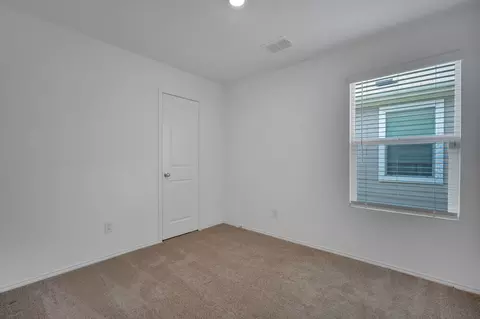Bedroom - 455 Eagle Wind Way, Ferris, TX 75125 photo 4 of 4