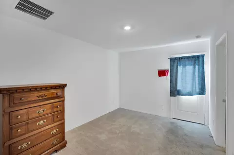 Bedroom - 455 Eagle Wind Way, Ferris, TX 75125 photo 1 of 4