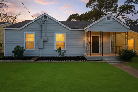 227 S Hampton Rd, Dallas, TX 75208