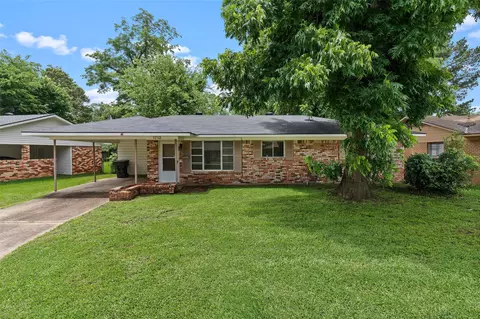 1712 Bradley St, Bossier City, LA 71112