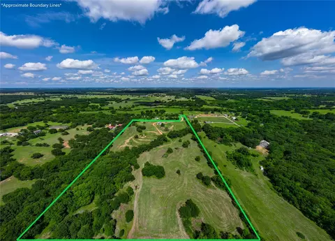 1932 County Road 222, Gainesville, TX 76240