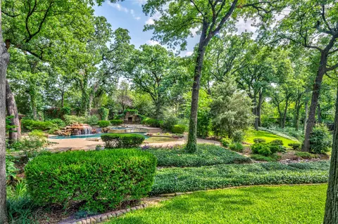 3905 Rothschild Dr, Flower Mound, TX 75022