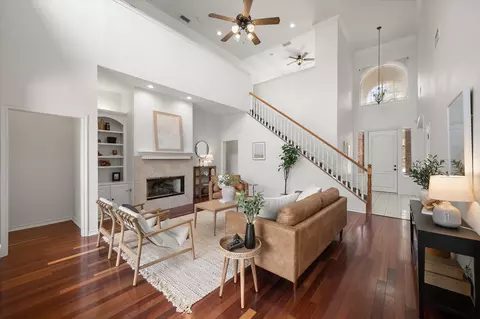 1406 Merion Dr, Mansfield, TX 76063