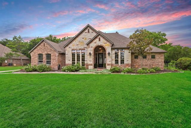 8266 Willow Cir, Terrell, TX 75160