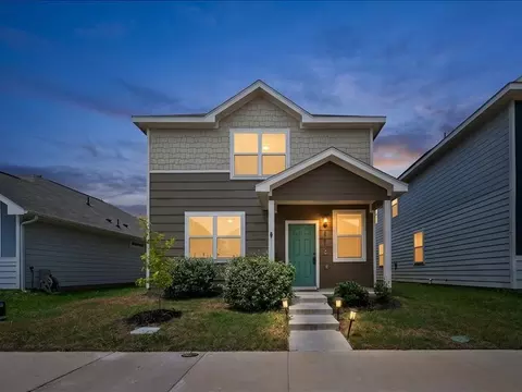 5701 Willamette Dr, Fort Worth, TX 76119