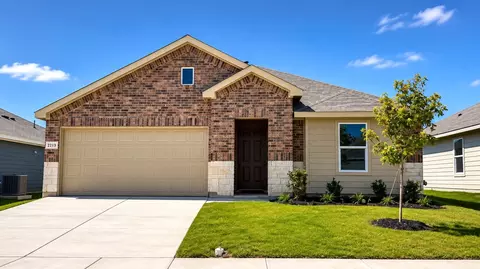 2213 Bakersfield Dr, Fort Worth, TX 76036