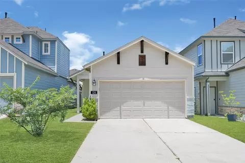 124 Camelot Place Ct, Conroe, TX 77304
