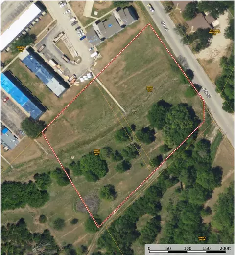 2809 4th St, Brownwood, TX 76801