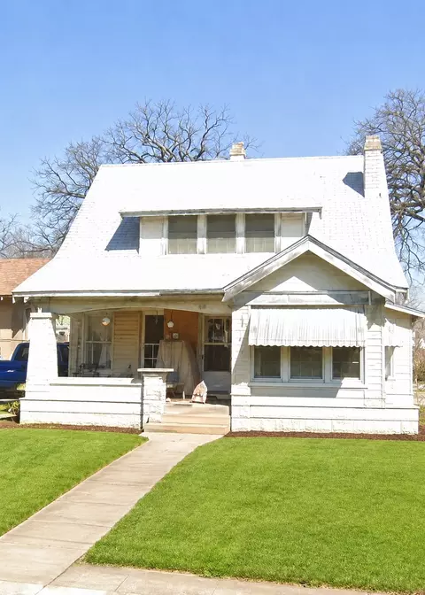 105 E 6th St, Dallas, TX 75203