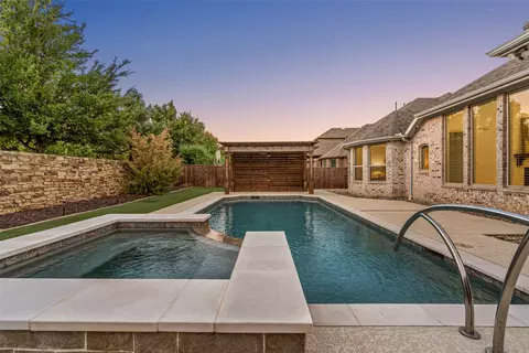 Exterior - 6631 Roughleaf Ridge Rd, Argyle, TX 76226 photo 6 of 12