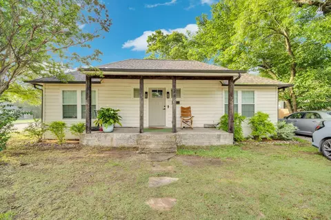 124 Coats St, Waxahachie, TX 75165