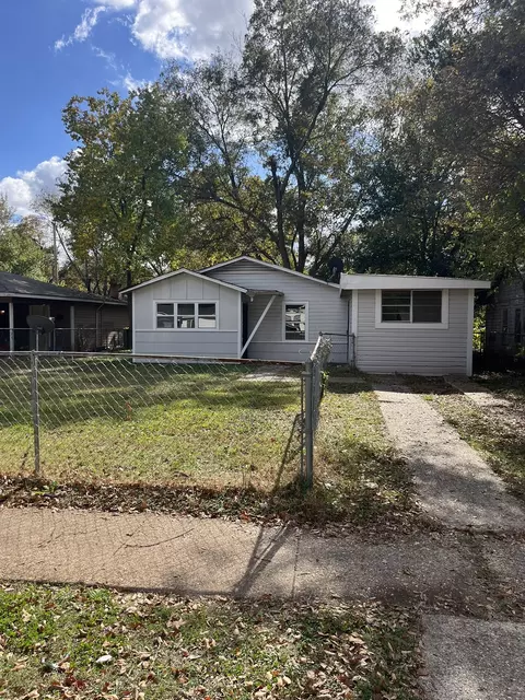 2031 Murray St, Shreveport, LA 71108