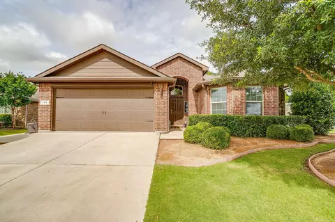 100 Tall Meadow St, Azle, TX 76020