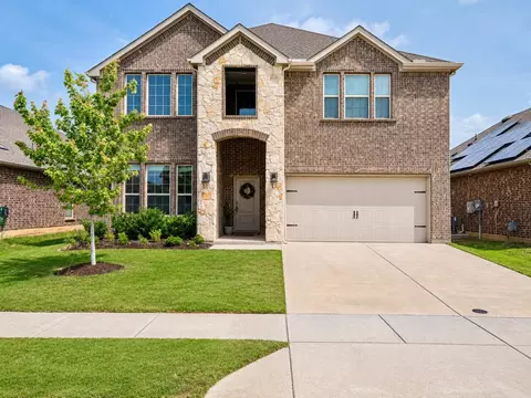 10217 Gray Barrel Dr, Aubrey, TX 76227