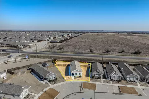 6611 Coulter Dr, Princeton, TX 75407