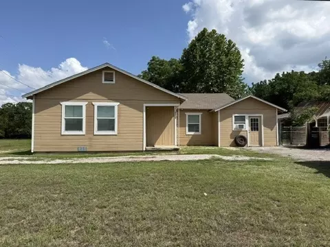 750 W Lingleville Rd, Stephenville, TX 76401