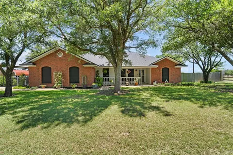 100 Northern Star, Bruceville, TX 76630