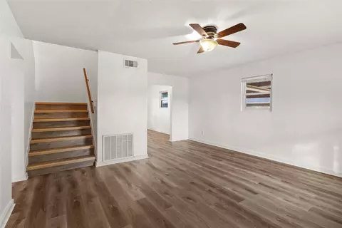 6301 Sydney Dr, Waco, TX 76708 photo 5