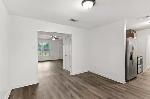 6301 Sydney Dr, Waco, TX 76708 photo 8