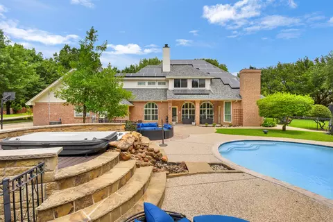 8 Park Pl, Mansfield, TX 76063