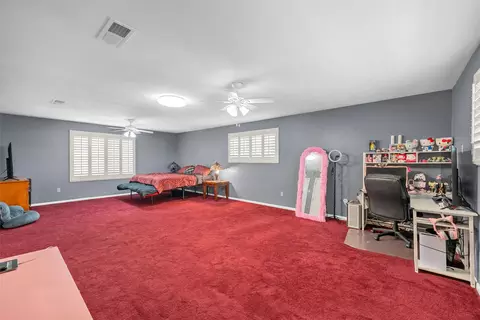 Bedroom - 5444 Old Lorena Rd, Lorena, TX 76655 photo 2 of 2