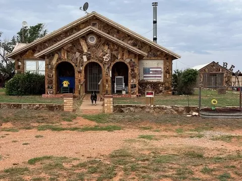 758 County Road 317, Rotan, TX 79546