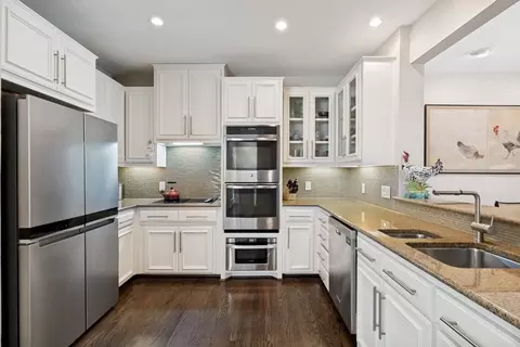 4122 La Place Dr, Dallas, TX 75220