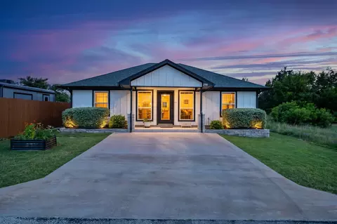 2308 Centaurus Way, Granbury, TX 76048