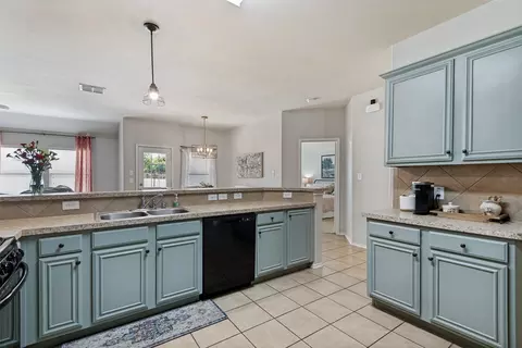 Kitchen - 2107 Thistle Ln, Forney, TX 75126 photo 2 of 3
