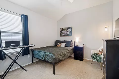 Bedroom - 2107 Thistle Ln, Forney, TX 75126 photo 2 of 4