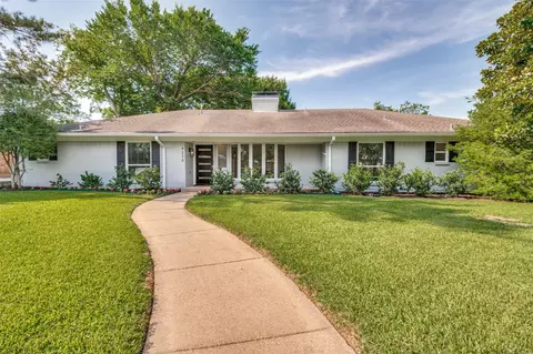 4230 Royal Ridge Dr, Dallas, TX 75229