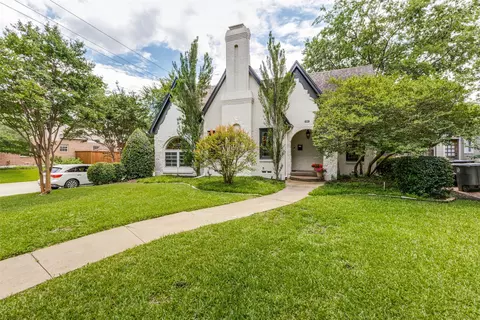 5946 Mercedes Ave, Dallas, TX 75206