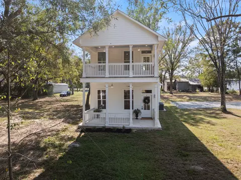 655 N Soda St, Jefferson, TX 75657