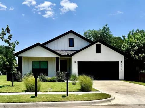 2518 Clymer St, Dallas, TX 75212