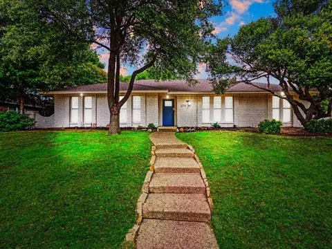 2713 Bengal Ln, Plano, TX 75023