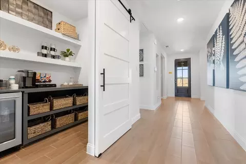 Entry Way - 3117 Hawkview Dr, Cleburne, TX 76031 photo 1 of 3