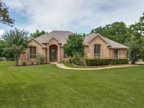 5009 Hunters Wood Ct, Joshua, TX 76058