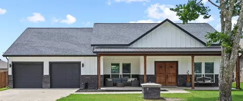 7825 Cupp Ct, Fort Worth, TX 76126