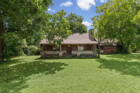 8401 Fm 2738, Burleson, TX 76028