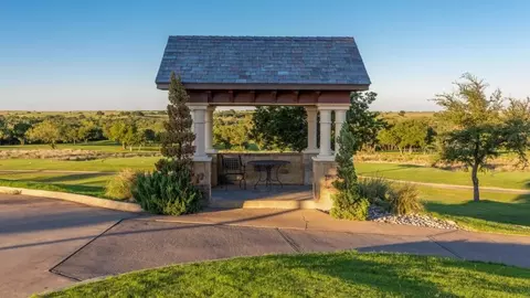 7116 Eagle Oaks Dr, Cleburne, TX 76033 photo 8