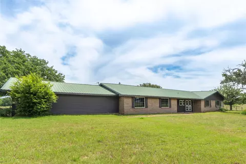 519 Fm 1815, Nocona, TX 76255