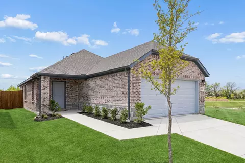 811 Hillcrest Blvd, Princeton, TX 75407