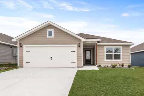 10117 Throttle Ln, Fort Worth, TX 76131