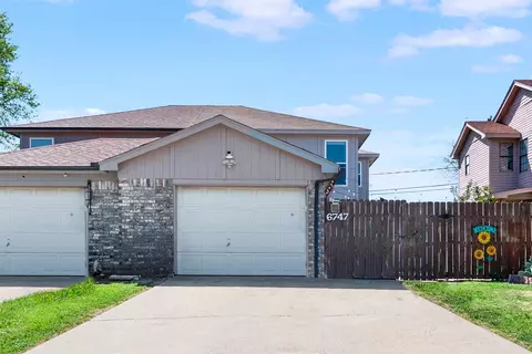 6747 S Creek Dr, Fort Worth, TX 76133