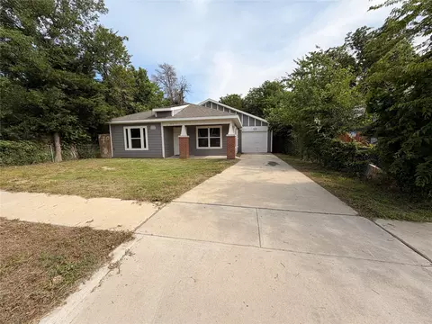 1415 E Jefferson Ave, Fort Worth, TX 76104